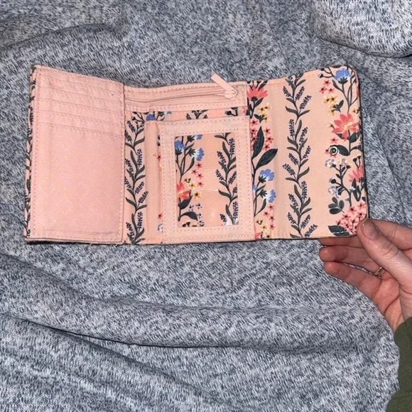 Vera Bradley Women's Cotton RFID Riley Compact Wallet Paradise Coral - Picture 4 of 8